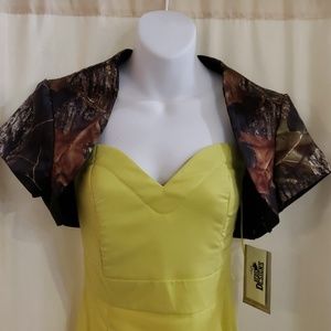 NWT Mossy Oak Camo Bolero Jacket size 6